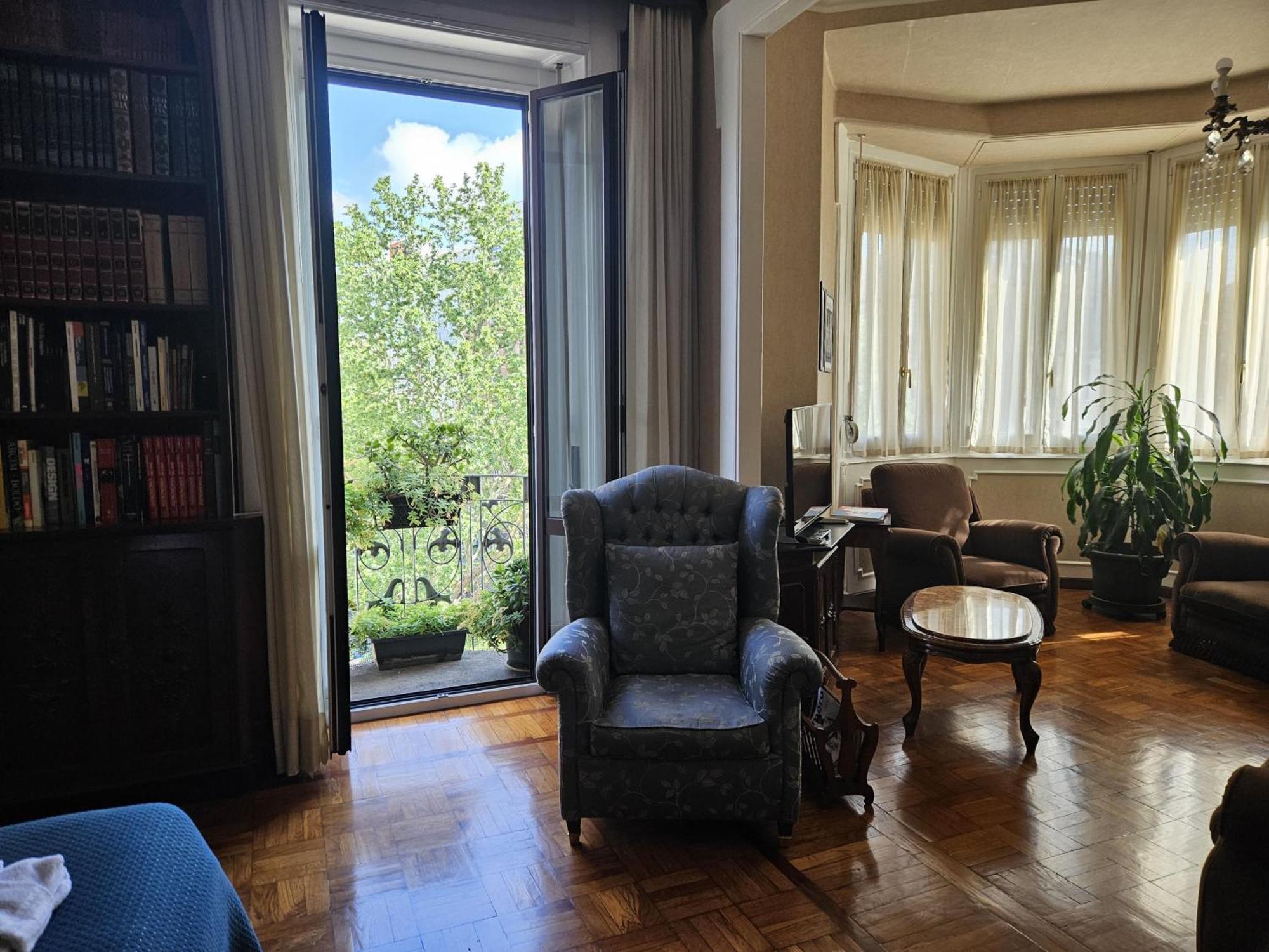 Homegallery - Elegante Appartamento Milanese エクステリア 写真